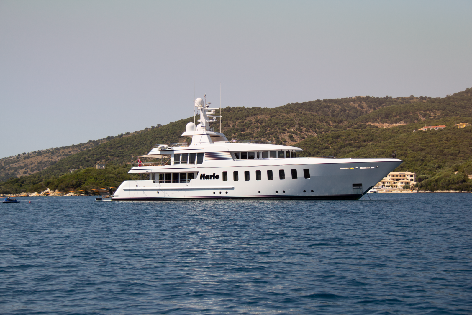 Harle Yacht